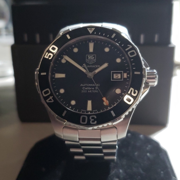 Tag Heuer Aqua Racer WAN2110 Caliber 5 dive watch - Picture 2 of 4